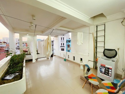 Cho thuê nhà khu phân lô Văn Cao, 4 ngủ khép kín 90m2 . 2