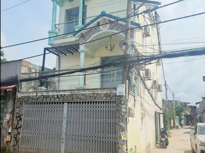 Giá tốt: chính chủ bán biệt thự 1 trệt 2 lầu, 80m2, 4pn, căn góc vĩnh lộc , bình chánh 1