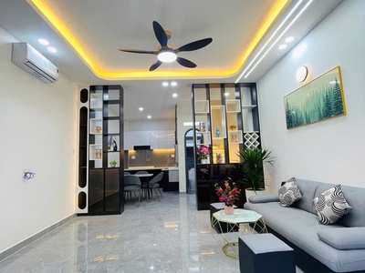 Nhà mới ở ngay- ko qh - hẻm 3m - gần mặt tiền - gần công viên làng hoa - khu dân trí - cn đủ 43m2 1