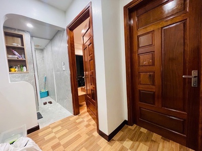 Lạc long quân cầu giấy ô tô ngủ trong nhà 40m x5 tầng mặt tiền 5m-17,2 tỷ,full nội thất 4