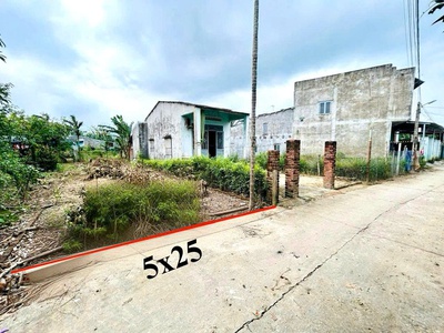 Cách quốc lô 300m - cách đà nẵng chỉ 20km 0