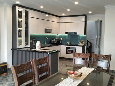 Bán nhà nguyễn văn linh. 50m . không cõ căn thứ hai. gần trường,chợ , vinhome . có thể kinh doanh 2