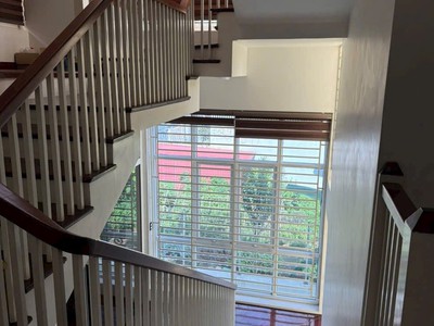 Cho thuê căn biệt thự View hồ khu Đông Nam Cường, TP HD, 240m2, 3 tầng, 4 ngủ, giá hợp lý 6