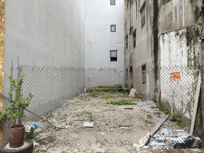 Bán 62,1m2 đất đường T Trâu Quỳ Vị trí đẹp phù hợp vừa ở vừa kinh doanh khách sạn/ cc mini 4