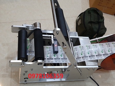 Máy dán nhãn chai tròn, máy dán tem nhãn decal, máy dán nhãn, máy dán nhãn decal 1