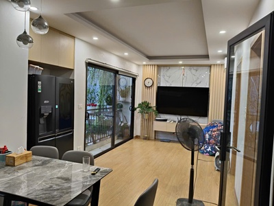 Chính chủ bán nhà 6 tầng mới xây tại Nguyễn Khang, Cầu Giấy   vừa ở, vừa  kinh doanh cho thuê, dòng 1