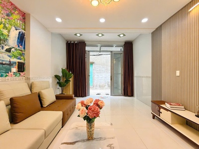  Bán nhà đẹp- 2 tầng- HXH đường Thống Nhất- DT 44m2- Giá hơn 4 tỷ 1