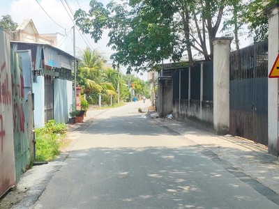 Cần ra nhanh đất thổ cư 108m2 trung tâm Thủ Dầu Một Bình Dương gần UBND và KDL Đại Nam 2