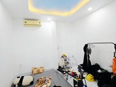 Nhà Phố 3 Tầng Góc 2 Mặt Tiền Hoàn Công Đủ Gần Chợ Long Phước Giá 4.4 Tỷ TL 4