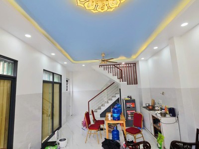 Nhà Phố 3 Tầng Góc 2 Mặt Tiền Hoàn Công Đủ Gần Chợ Long Phước Giá 4.4 Tỷ TL 1