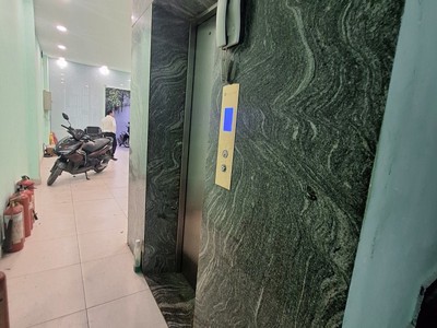 Bán nhà  đường số 8, trường thọ, thủ đức, tp hcm. dt 168 nm2, 4x42m, 4 tầng, 8pn, sh, 12.8 tỷ. 4