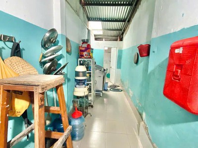 Cần bán - nguyễn văn quá - đông hưng thuận q12 - nhà 2 tầng,    dt:   4,4,m x 28m  , diện tích sổ: 3