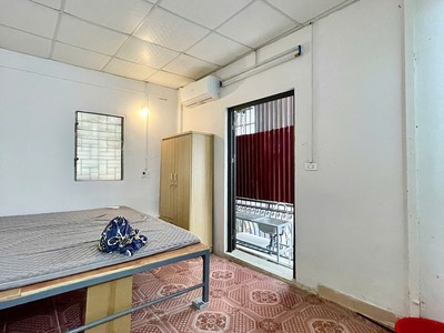 Bán nhà tt, láng hạ 30/100m2, t3,4,5, mt5m, 4.3 tỷ, ba đình. dòng tiền. 3