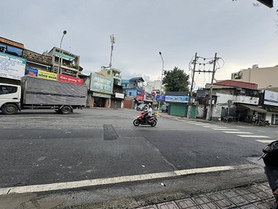 Cho thuê nhà nguyên căn mặt tiền hồ văn huê   trống giữa tháng 11 1