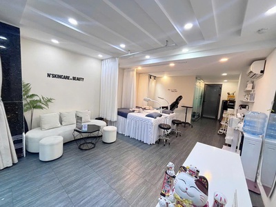 Sang nhượng mặt bằng đẹp góc 2 mt trung tâm quận 10, tphcm 1