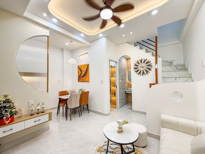 Tặng full nội thất - nhà có 3pn lớn - 2 tầng hoàn công đủ - chính chủ bán 4.9 tỷ - tl - phan văn 0