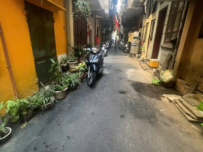 Nhà Hàng Bún 70M2 22 Tỷ Mặt Tiền 7M 4 Tầng Ngõ 4M Thông Thoáng sáng đẹp 0