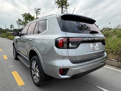 Ford Everest Sx 2022 đăng ký 2023 bản 4x2 bản Titanium 4