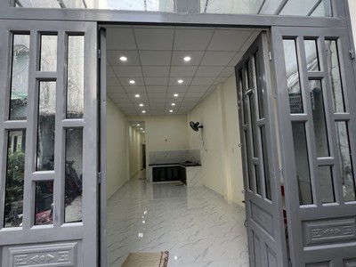 Chỉ 4.5 tỷ bán nhà hẻm xe hơi Hòa Bình- Tân Phú, 60m2-SHR 0
