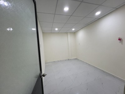Chỉ 4.5 tỷ bán nhà hẻm xe hơi Hòa Bình- Tân Phú, 60m2-SHR 2
