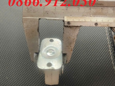 Bánh xe nhựa cố định có thật sự đáng dùng 3