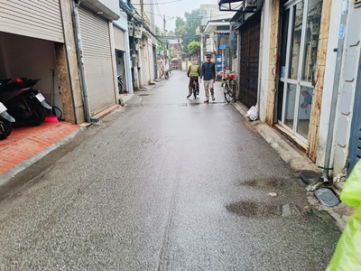 Siêu hiếm bán đất ngọc thuỵ, 100m x 6m nở hậu đẹp, oto tránh, kinh doanh chỉ nhỉnh 9 tỷ. lh 0