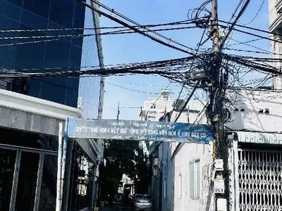 Giáp aeon   chợ tân hương   nhà đẹp 2 tầng   72m ngang 6   7.x 3