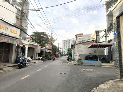 Siêu hiếm nhà 2 tầng 54m trường thọ thu nhập 10tr/th giá 5.2 tỷ -sổ vuông, hoàn công chuẩn 0