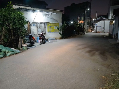 Cc em cần bán lô đất 60m ở đức thượng. hoài đức. hà nội. đất năm trong khu dân cư hiện hữu. đôg 1