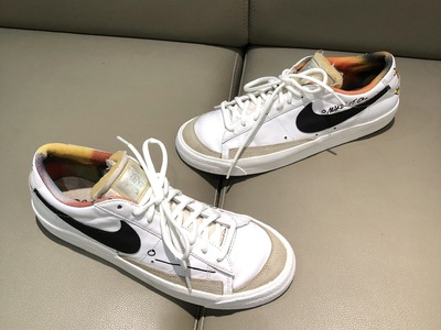 Đôi Nike chính hãng size 42 made Indo còn khá OK 0