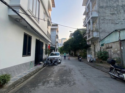 Bán nhà ngọc thụy   trung tâm long biên   phân lô vip 2