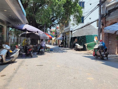  bán đất tặng nhà 1 tầng mặt phố ô cách   40m    mt 4,2m   mặt phố kinh doanh   sổ nở hậu   gần 1