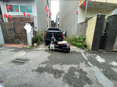 bán đất ngõ to hơn phố ô tô tải vào tận đất 122m mt 5m vài bước ra phố ngô gia tự đi 0