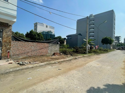 Chính chủ gửi bán lô đất tái định cư vai réo, phú cát trung tâm lõi hòa lạc 2