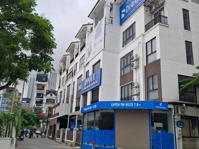 Bán gâp căn hoàng thành mỗ lao dt 108 m 5 tầng mt 5 m giá hơn 30 tỷ kinh doanh 50tr/tháng 0