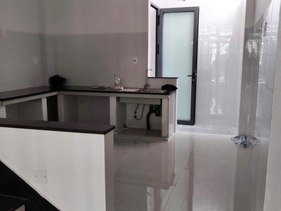 Cho thuê nhà hẻm xe hơi đường Tam Bình- T.P THỦ ĐỨC. 3 tẦNG CÓ 4PN 3WC SD 200M2 GIÁ 12TR/THÁNG. 3