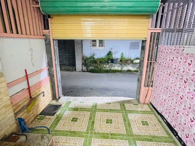 Cho thuê nhà 1T2L góc 2MT hẻm xe hơi gần Phạm Văn Đồng P. Linh Tây Thủ Đức. Có 2pn 2wc giá 7tr. 4