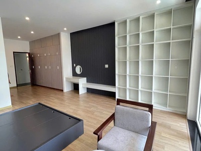 Nhà đẹp 3 tầng mặt tiền Phù Đổng - Hòa Xuân 1