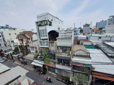 Quận 7 Nhà MT thụt Nguyễn Thị Thập, Phú Thuận.   60 m 1