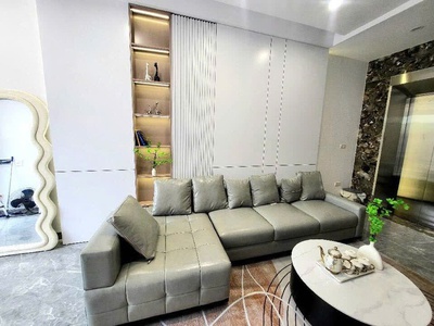 Bán gấp nhà trong ngõ yên tĩnh - gần đường lớn phố ngô xuân quảng - tiện ích nhập tràn 2