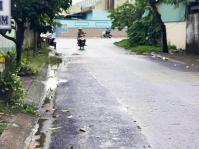 Bán hai căn nhà cấp 4, 154m2 full thổ cư. đường xe tải 6m một trục lê thị kim, xuân thới sơn. hóc 2