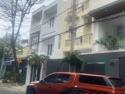 Nhà cho thuê 12 phòng khu bàn cờ họ lê 80m 4 tầng chỉ 10.x 2