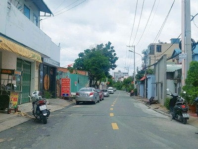 Bán nhà đường 160, tăng nhơn phú a, q.9, tp hcm. dt 125 m2, 3 tầng, 3pn, sh, 8.6 tỷ. 4