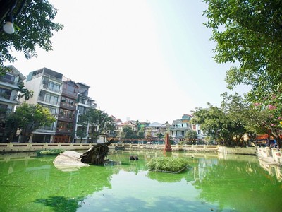 17.11.25.1. bán nhà gần cv bách thảo, view hồ điều hòa, dt 150m2 có sân vườn, thoáng mát, mt khủng 1