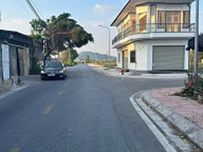 Bán 5 căn 3 tầng sau nhà mặt đường lệ tảo 2