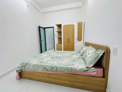 Nhà hẻm xe hơi đổ cửa - gần chợ bà chiểu - giáp quận 1 - 3 tầng - 41m2 - 3.5x16 - tặng toàn bộ 4