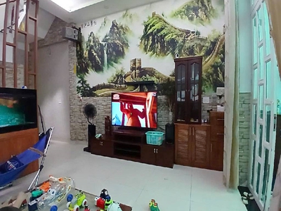 Bán nhà ngay đh công thương, phước long b, 95m2 x 3 tầng 0