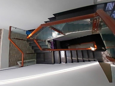 Bán nhà ngay đh công thương, phước long b, 95m2 x 3 tầng 2