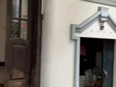 17.11.25.1. bán nhà gần cv bách thảo, view hồ điều hòa, dt 150m2 có sân vườn, thoáng mát, mt khủng 4