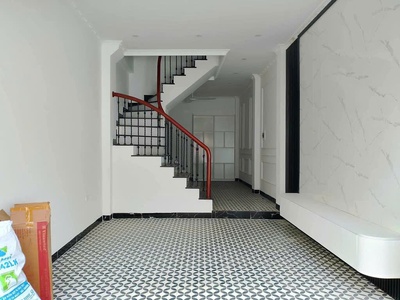 Nhà đẹp 5 tầng - văn nội - phú lương hà đông. nhỉnh 5 tỷ 2